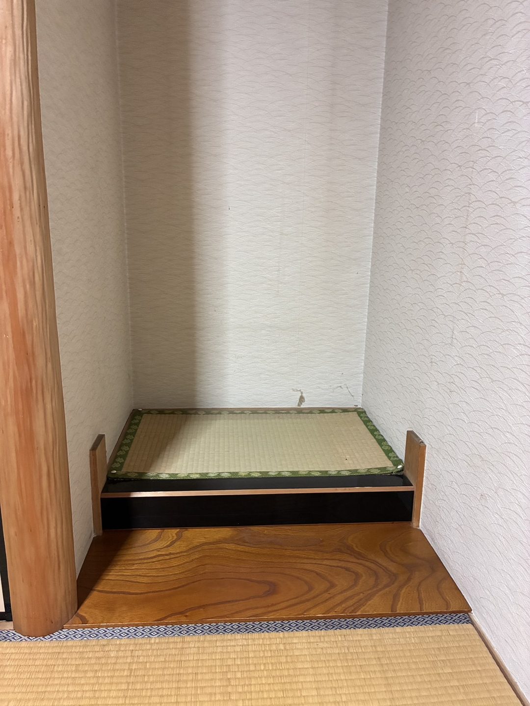 奈良県大和郡山市 お仏壇を搬出した後の設置場所