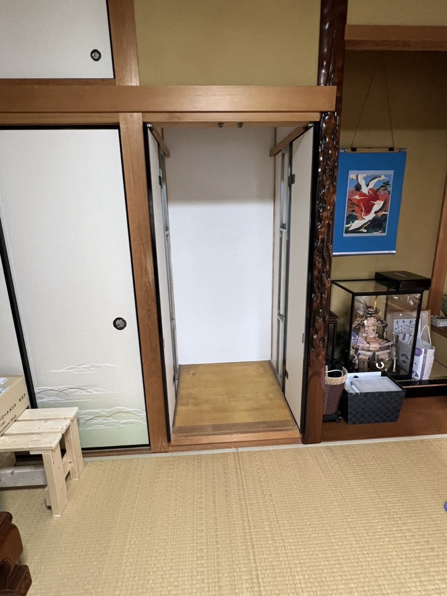 大阪府河内長野市 お仏壇処分の作業後。すっきり片付いた仏間とお部屋